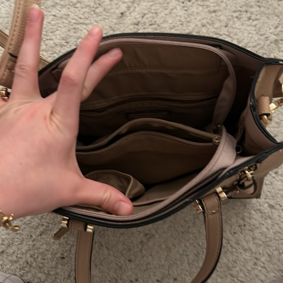 Bag - Picture 3 of 3